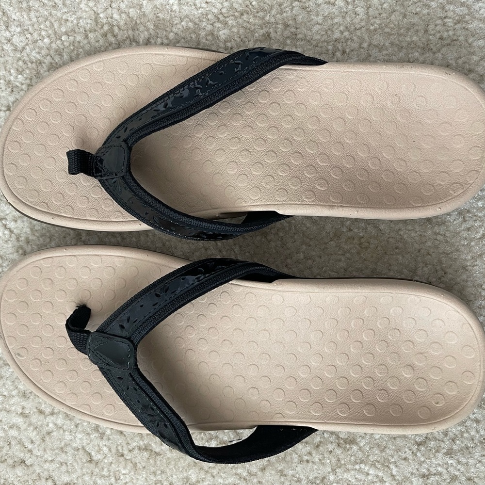 Vionic Sandals with Black laser cut strap